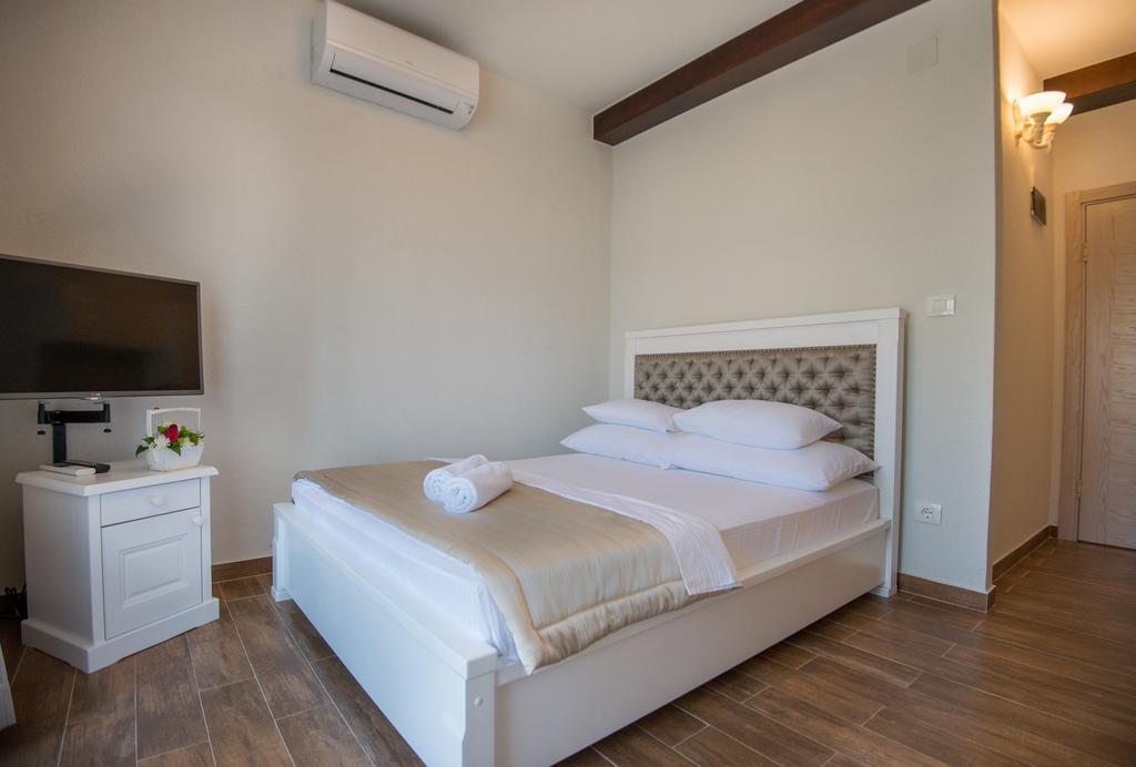 Apartments Marija Рисан Стая снимка