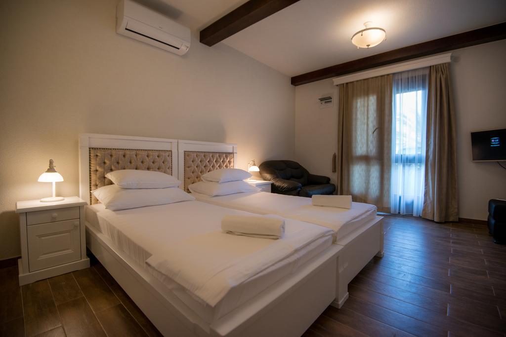 Apartments Marija Рисан Стая снимка