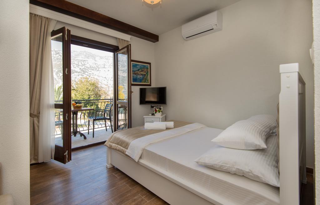 Apartments Marija Рисан Стая снимка